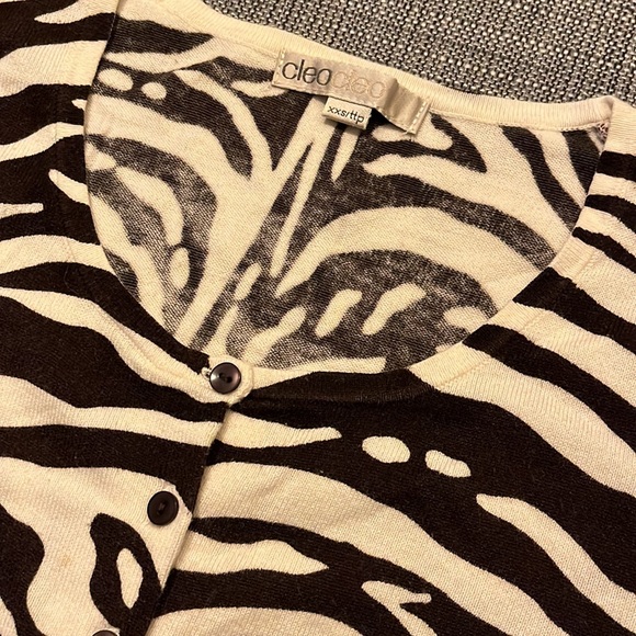 Cleo Cardigan - Picture 2 of 4